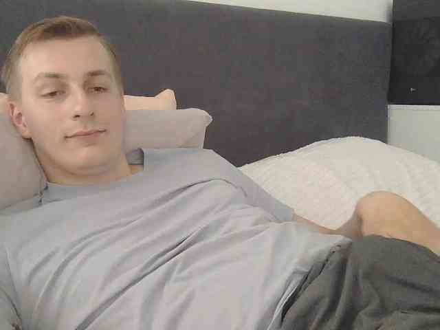 myAndy Sex Cam Show