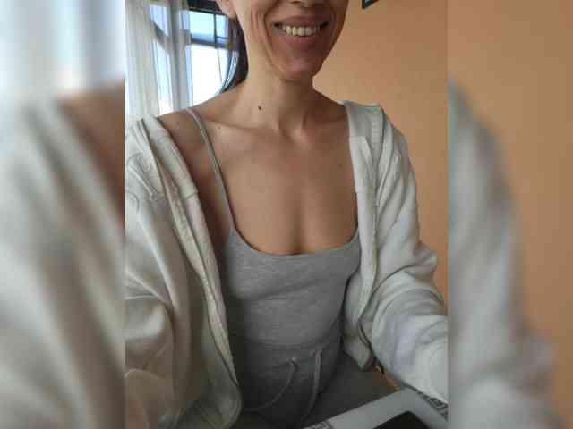 milfsandrax