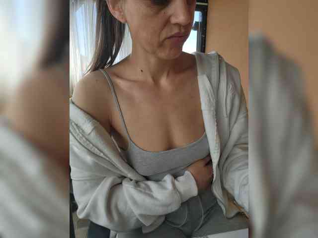 milfsandrax