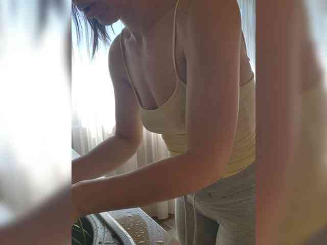 milfsandrax