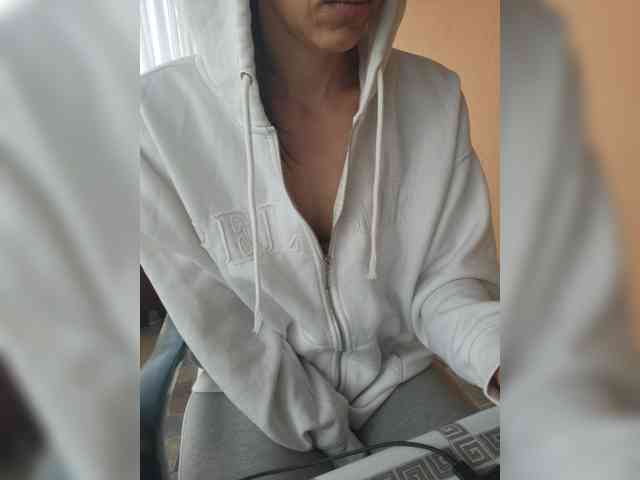 milfsandrax webcam
