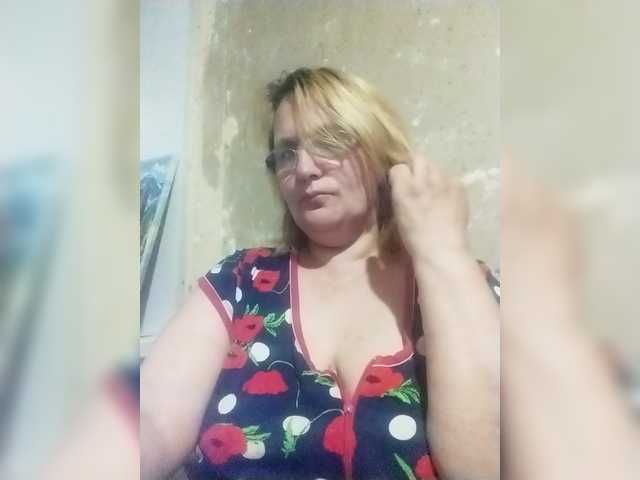 ForestLadyXL live cam on BongaCams