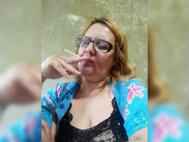 ForestLadyXL live cam on BongaCams