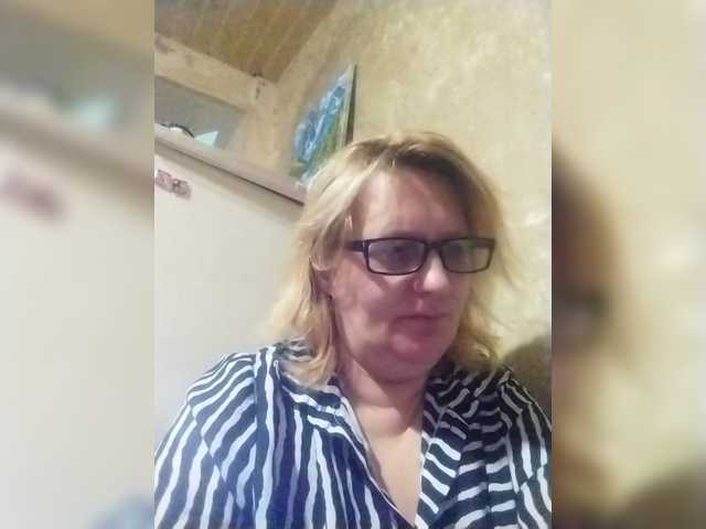 ForestLadyXL live cam on BongaCams