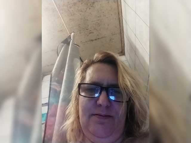 ForestLadyXL live cam on BongaCams