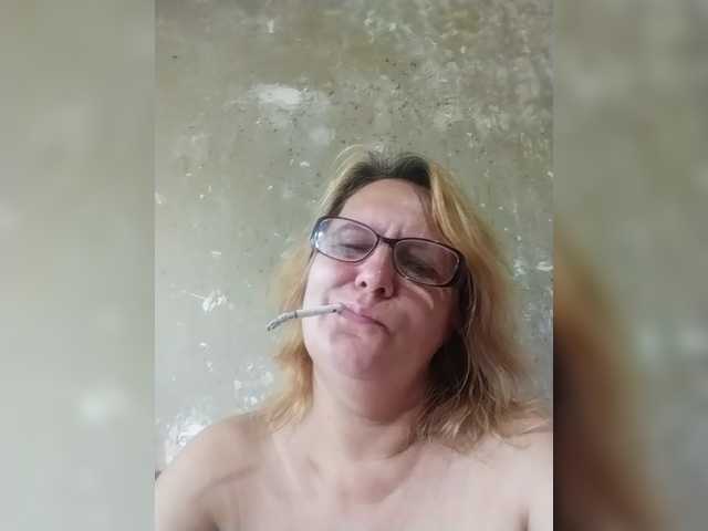 ForestLadyXL live cam on BongaCams