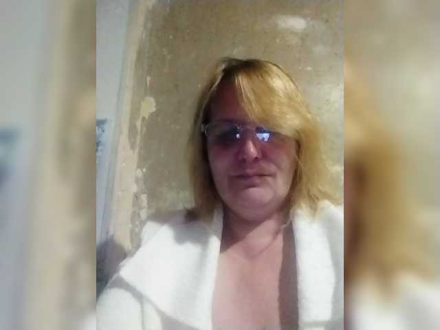 ForestLadyXL live cam on BongaCams