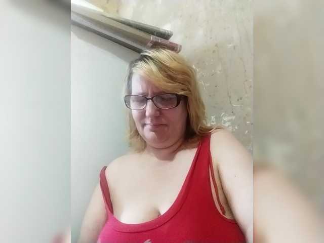 ForestLadyXL live cam on BongaCams