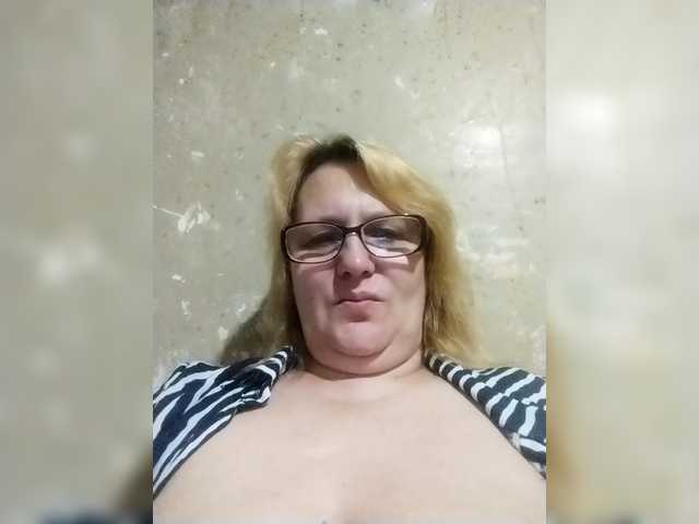ForestLadyXL live cam on BongaCams