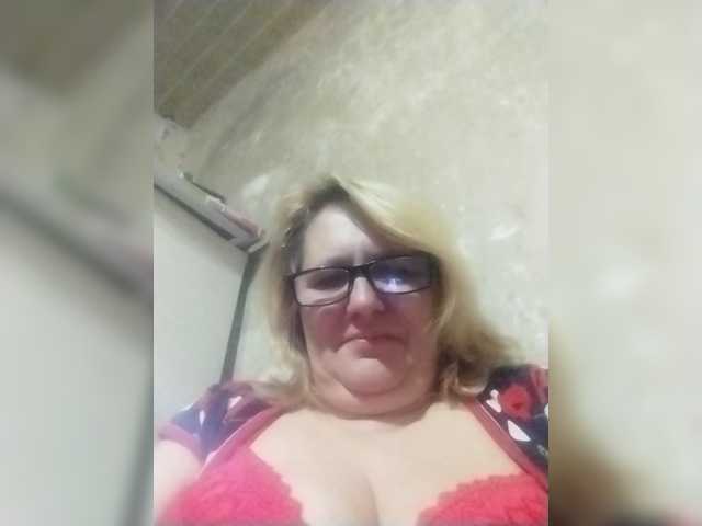 ForestLadyXL live cam on BongaCams