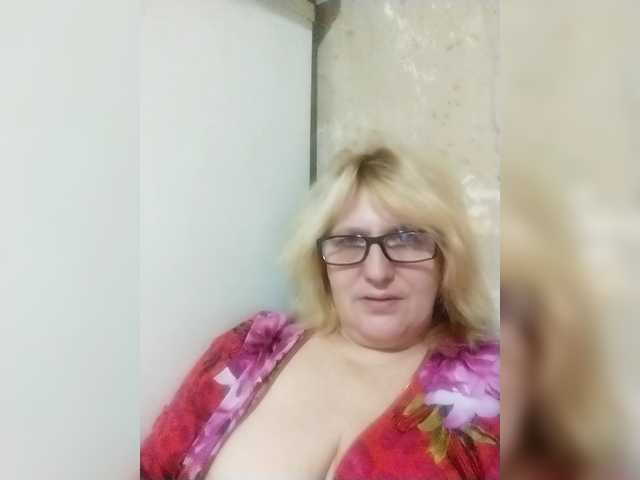 ForestLadyXL live cam on BongaCams