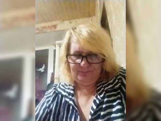 ForestLadyXL, en directo ahora en BongaCams