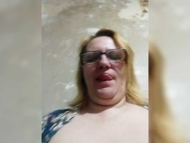 ForestLadyXL live cam on BongaCams