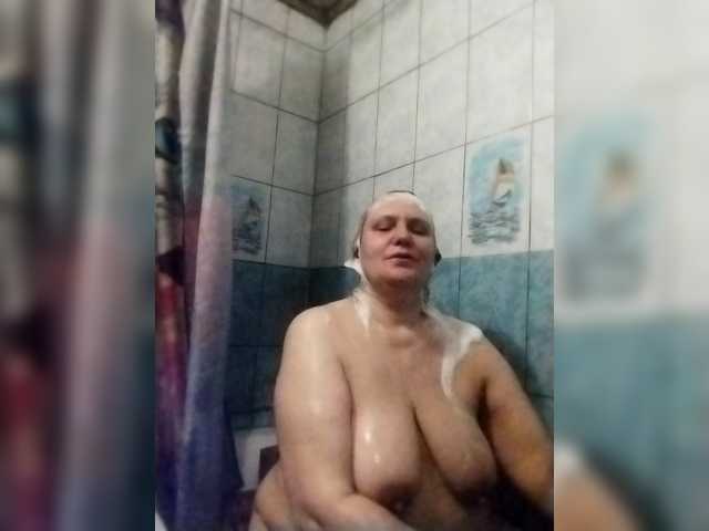 ForestLadyXL live cam on BongaCams