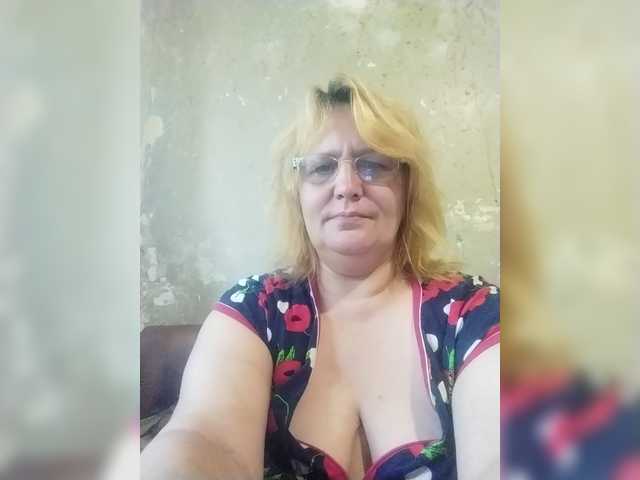 ForestLadyXL live cam on BongaCams