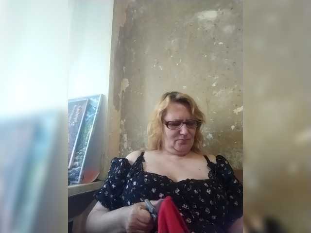ForestLadyXL live cam on BongaCams