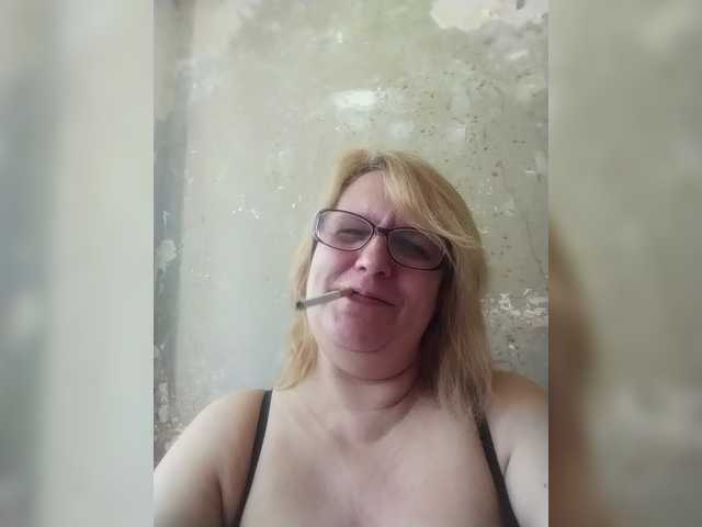 ForestLadyXL live cam on BongaCams