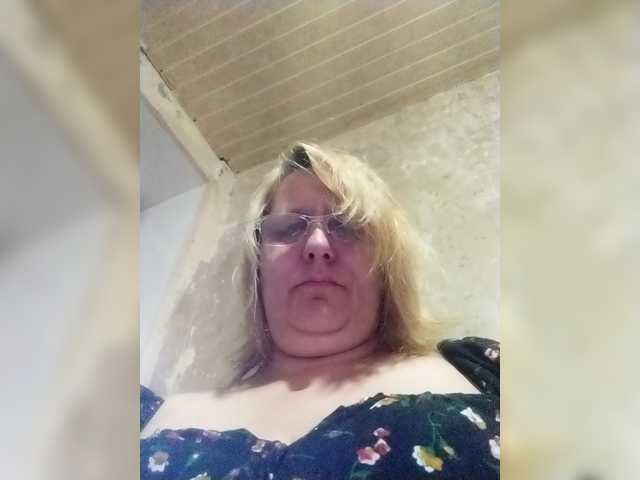 ForestLadyXL live cam on BongaCams