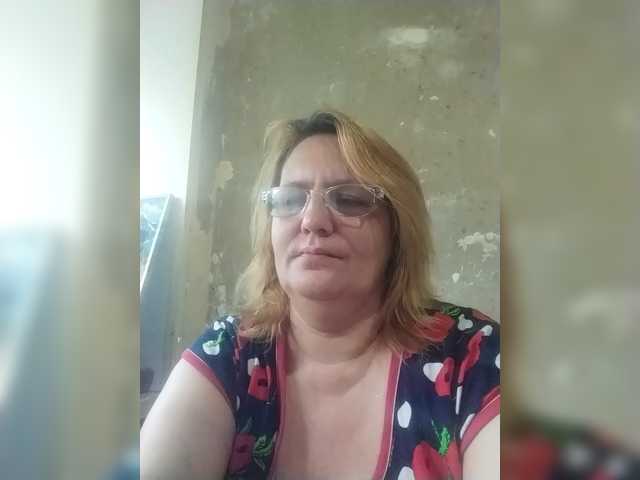 ForestLadyXL live cam on BongaCams