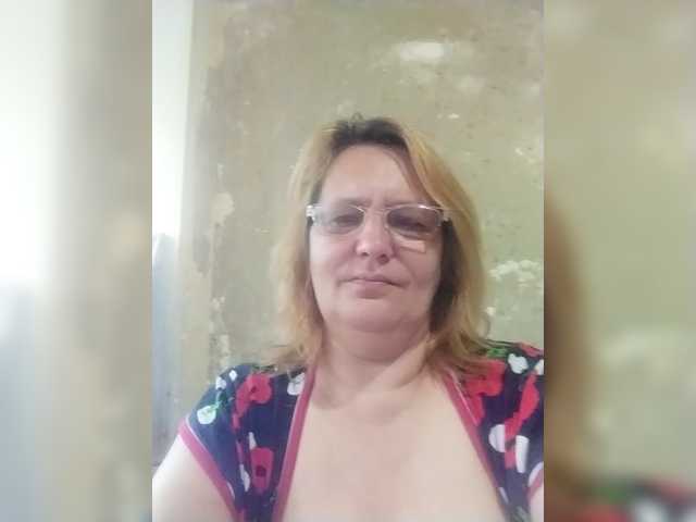 ForestLadyXL live cam on BongaCams
