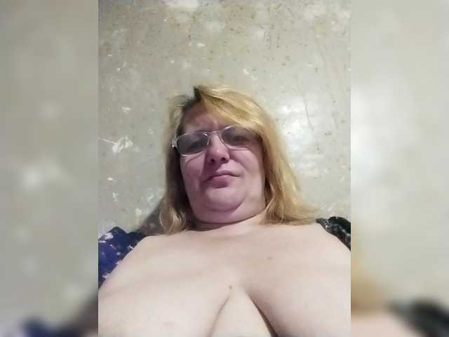 ForestLadyXL live cam on BongaCams