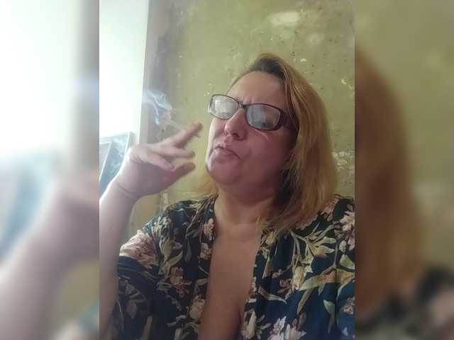 ForestLadyXL live cam on BongaCams