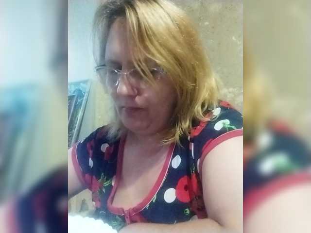 ForestLadyXL live cam on BongaCams