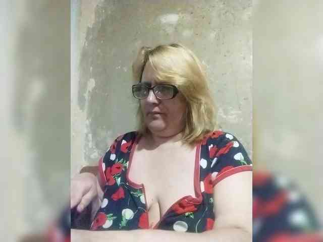ForestLadyXL webcam