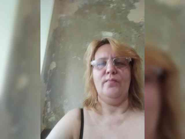 ForestLadyXL webcam