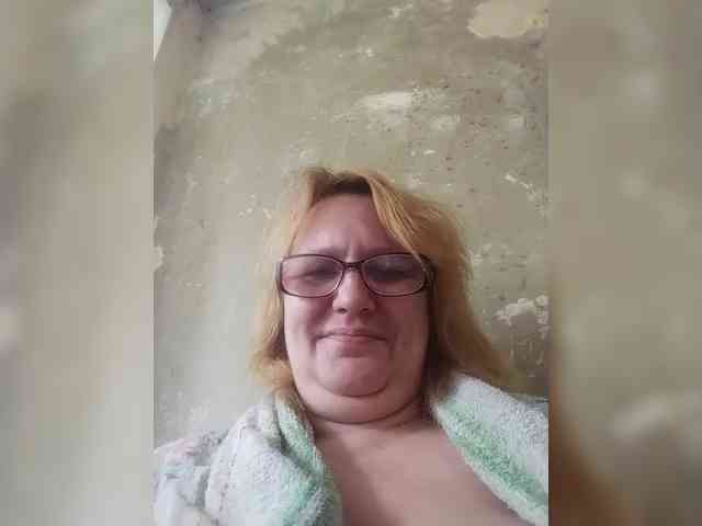 ForestLadyXL webcam