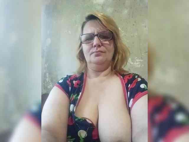 ForestLadyXL webcam