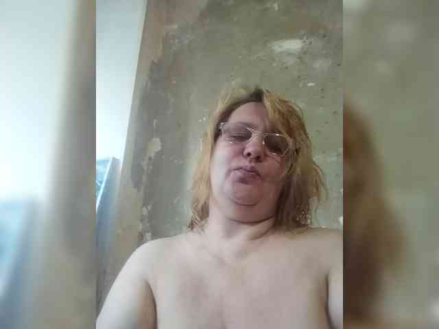 ForestLadyXL webcam