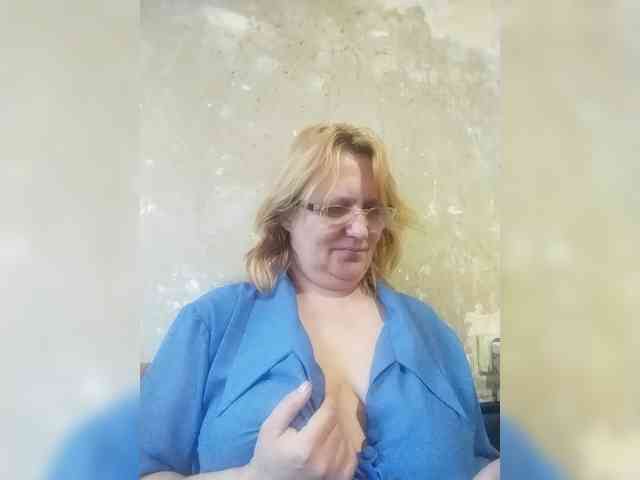 ForestLadyXL webcam