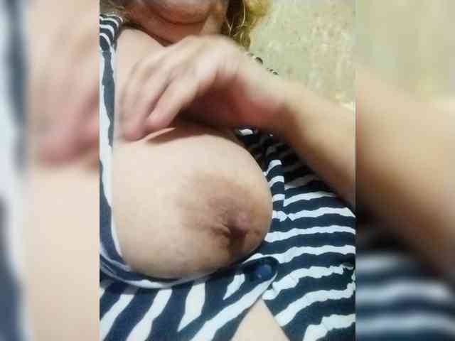 ForestLadyXL webcam