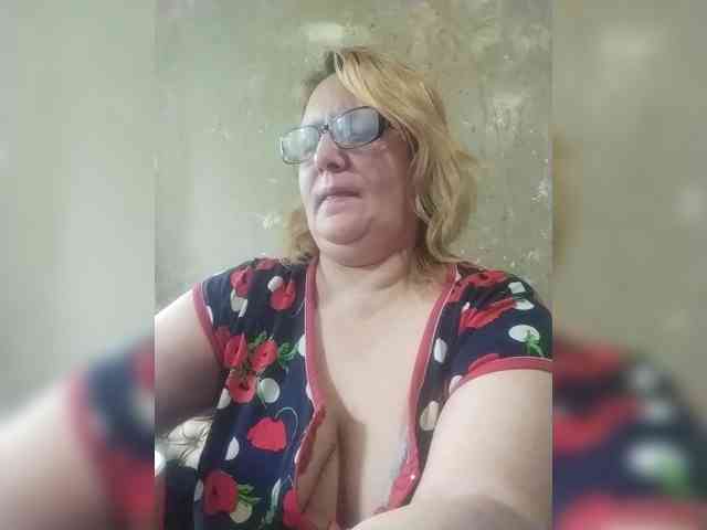 ForestLadyXL webcam
