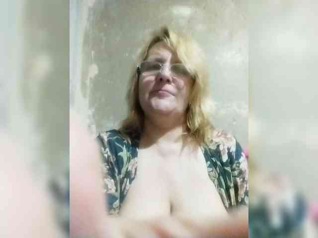ForestLadyXL webcam