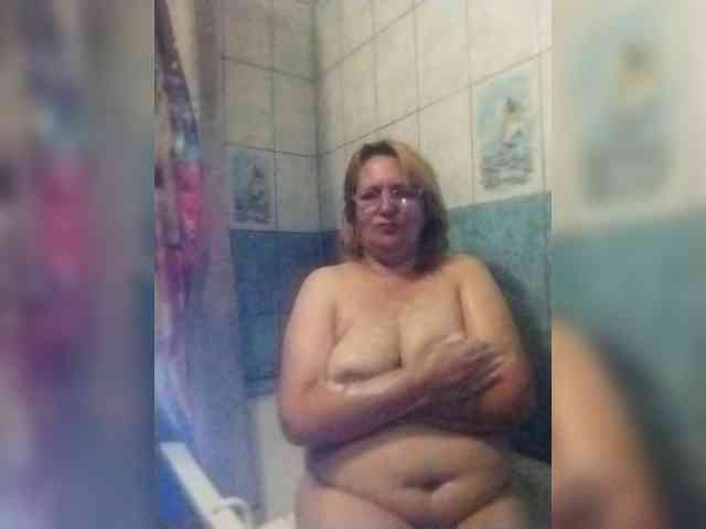 ForestLadyXL webcam