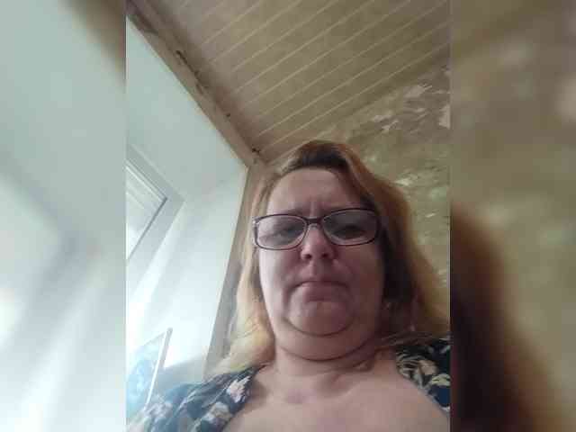 ForestLadyXL webcam