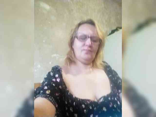 ForestLadyXL webcam