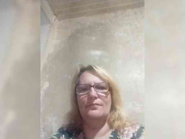 ForestLadyXL webcam