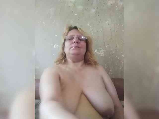 ForestLadyXL webcam