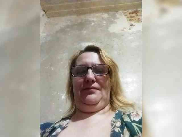 ForestLadyXL webcam