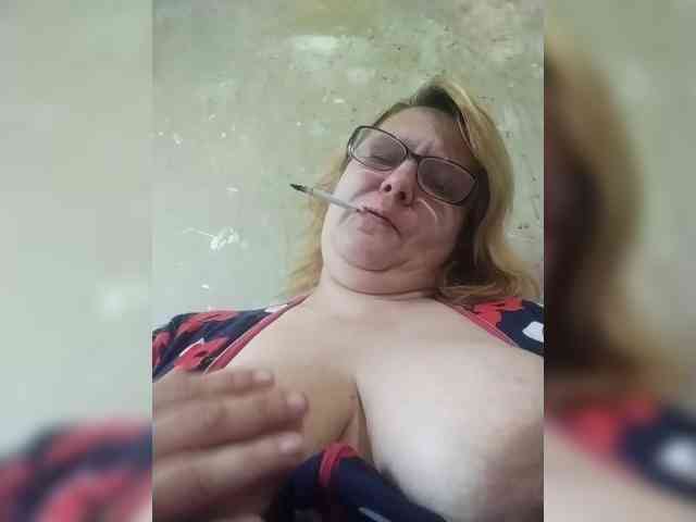 ForestLadyXL webcam