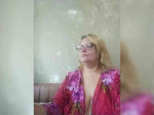 ForestLadyXL webcam