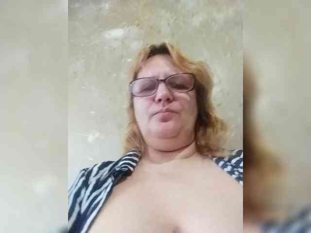 ForestLadyXL webcam