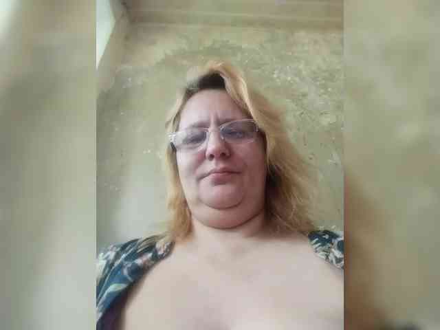 ForestLadyXL webcam