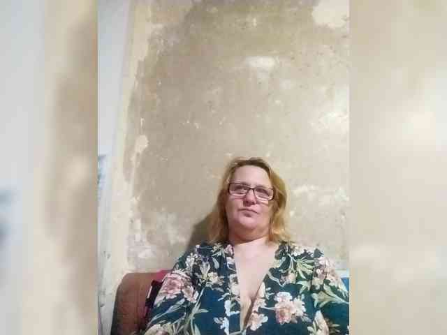 ForestLadyXL webcam