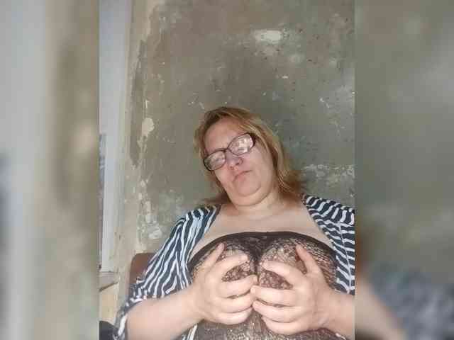 ForestLadyXL webcam