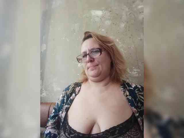 ForestLadyXL webcam