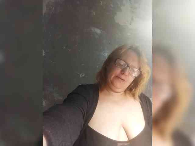 ForestLadyXL webcam